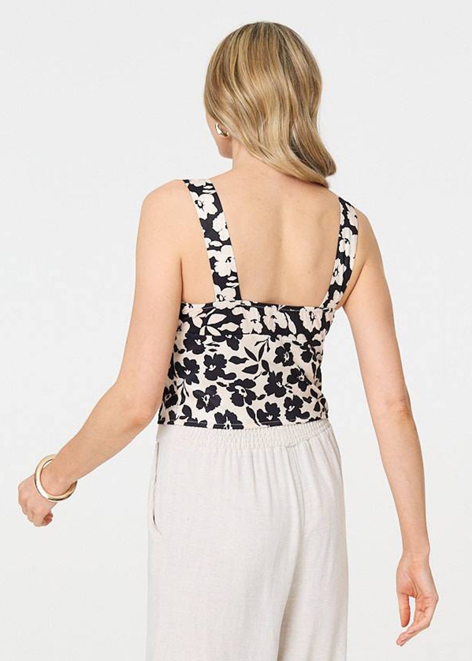 Izabel London Black Floral Sleeveless Split Front Crop Top
