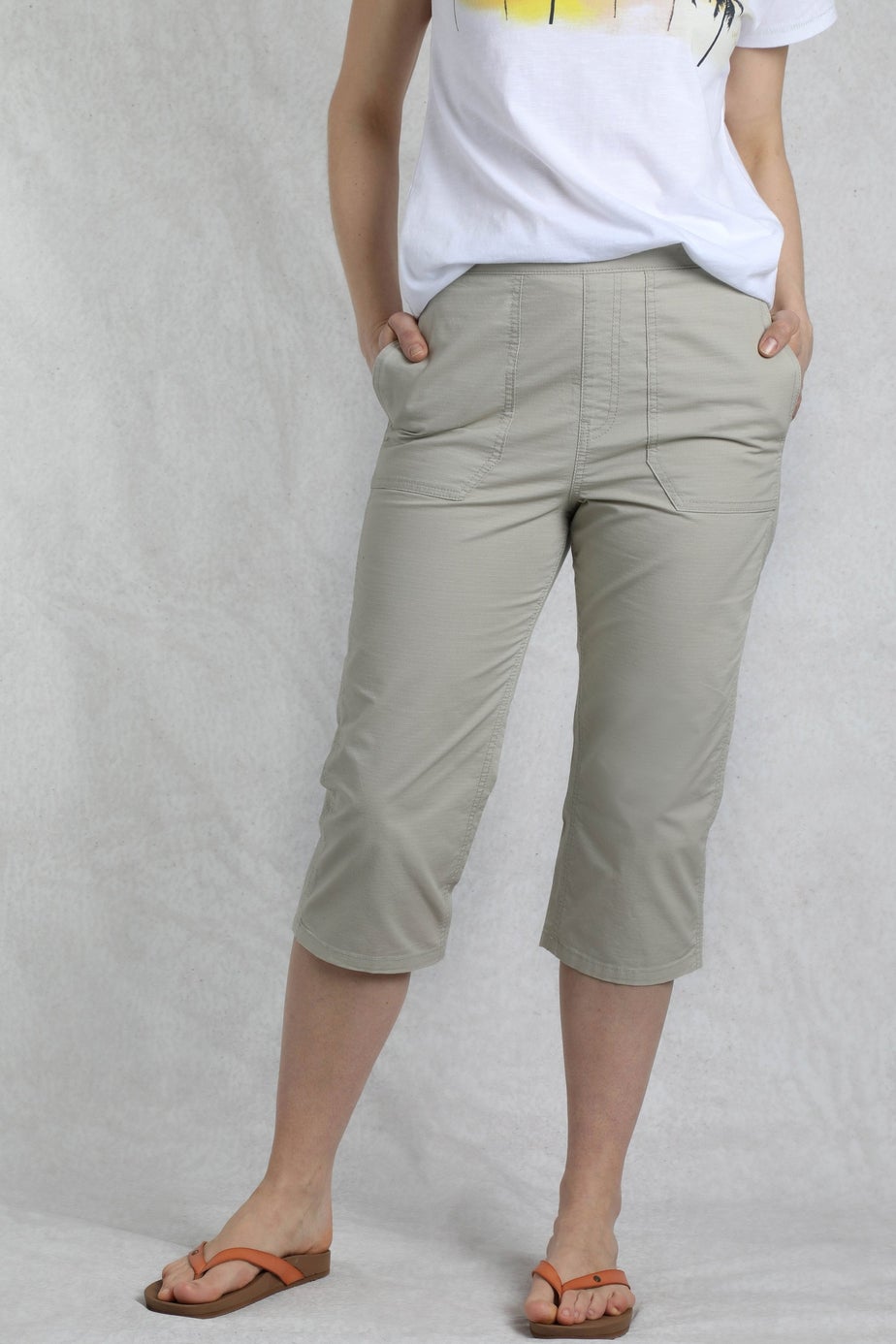 Weird Fish Oyster Anyar 3/4 Length Ripstop Trousers