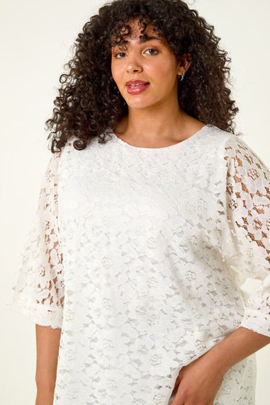 Roman White Curve Lace Front Stretch Top