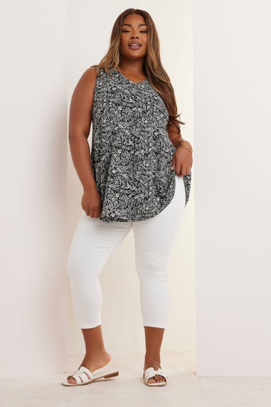 Yours Curve Black & White Floral Pleat Front Vest Top