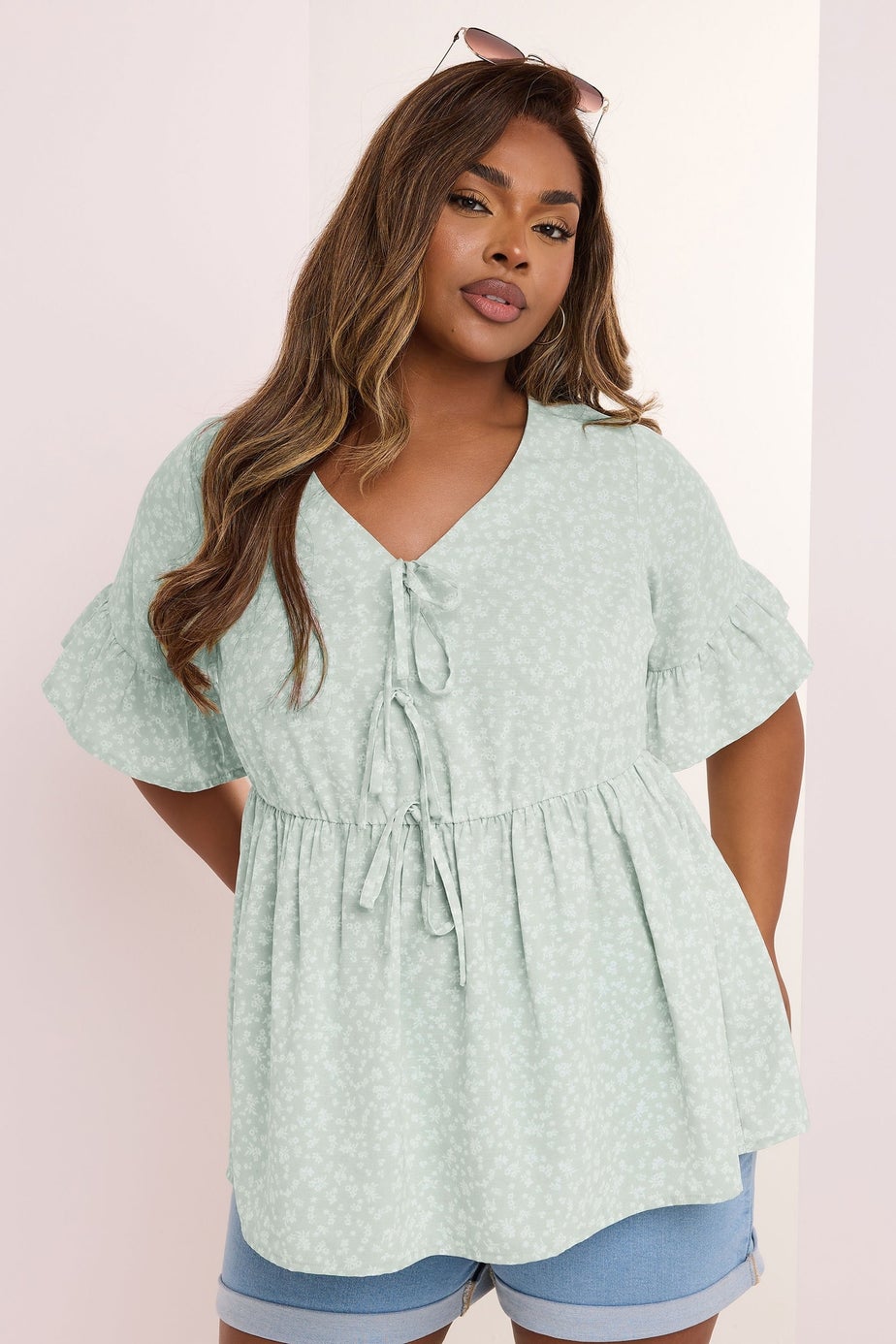 Yours Curve Sage Green Ditsy Floral Tie Front Peplum Top