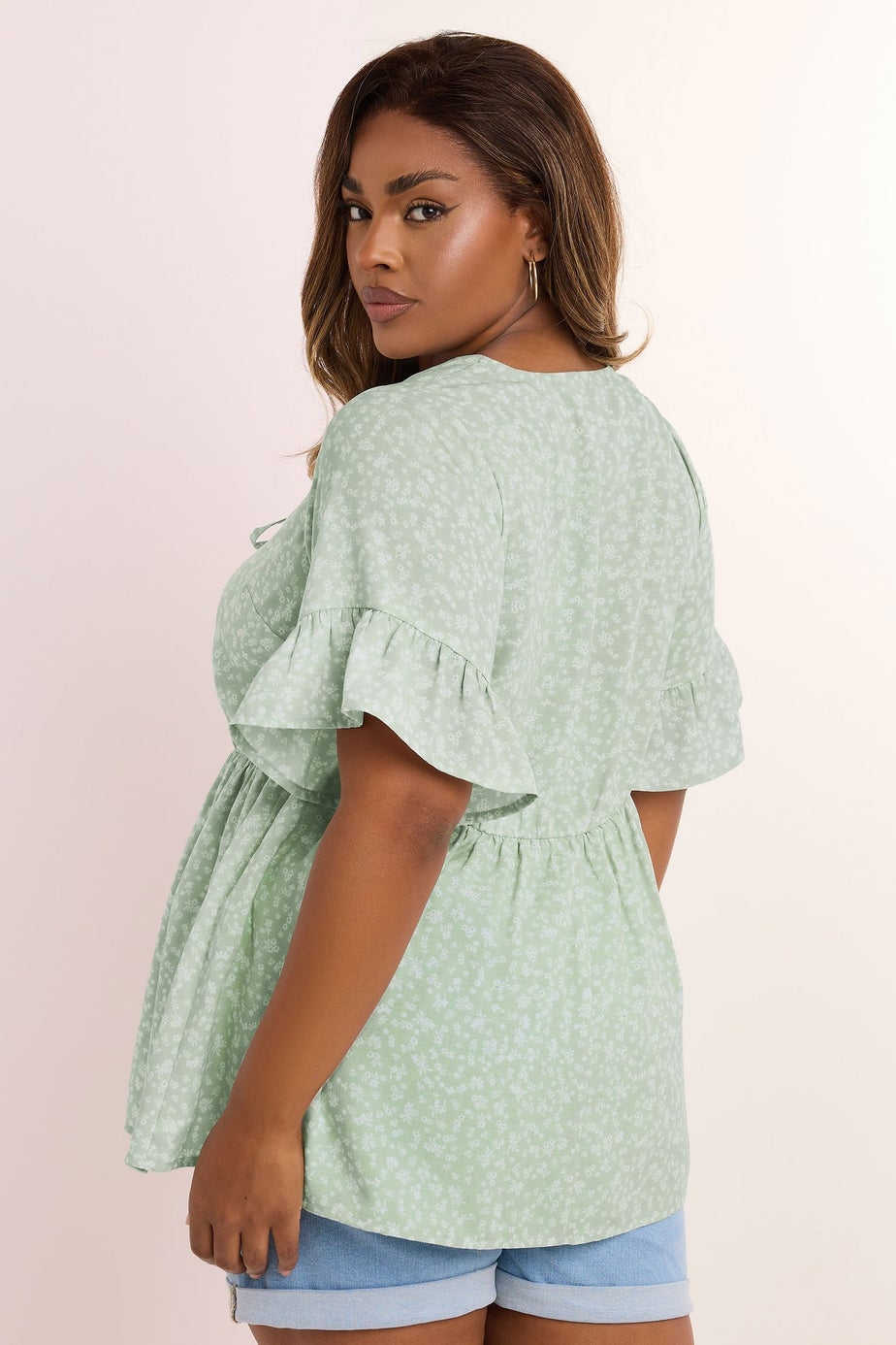 Yours Curve Sage Green Ditsy Floral Tie Front Peplum Top