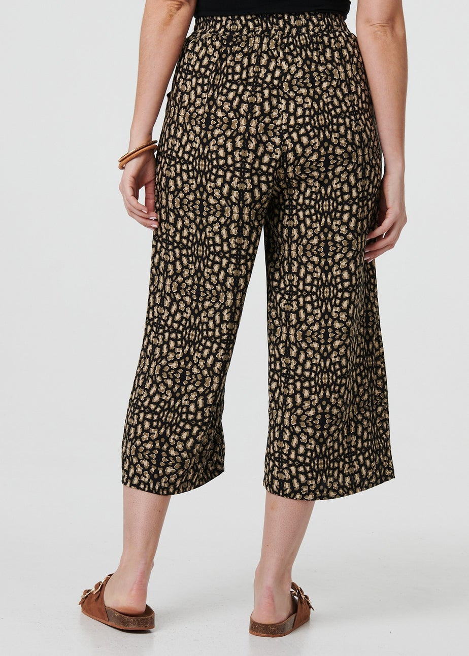 Izabel London Black Printed Drawstring Waist Crop Trousers