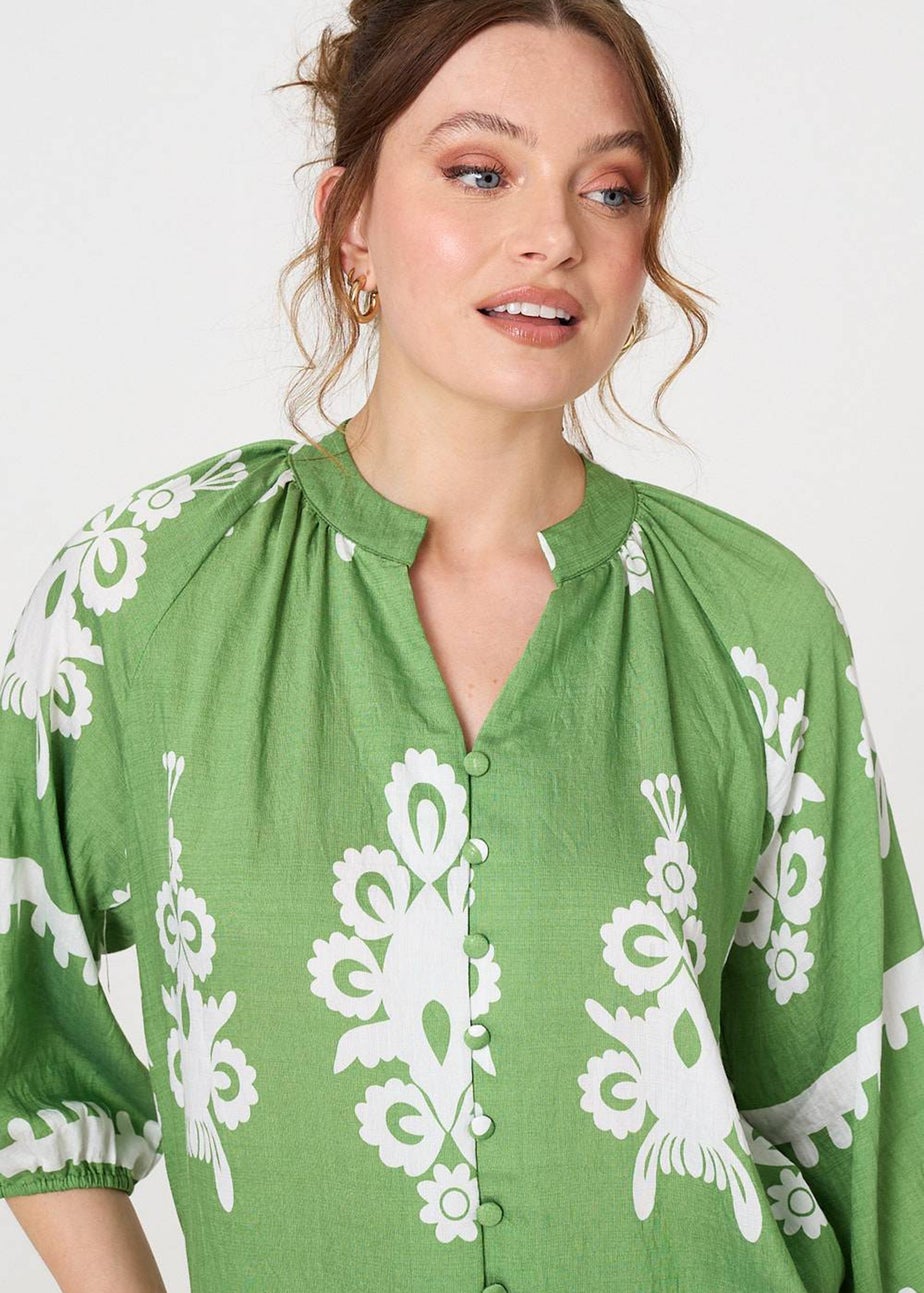Izabel London Green Ikat Print 3/4 Sleeve Relaxed Blouse