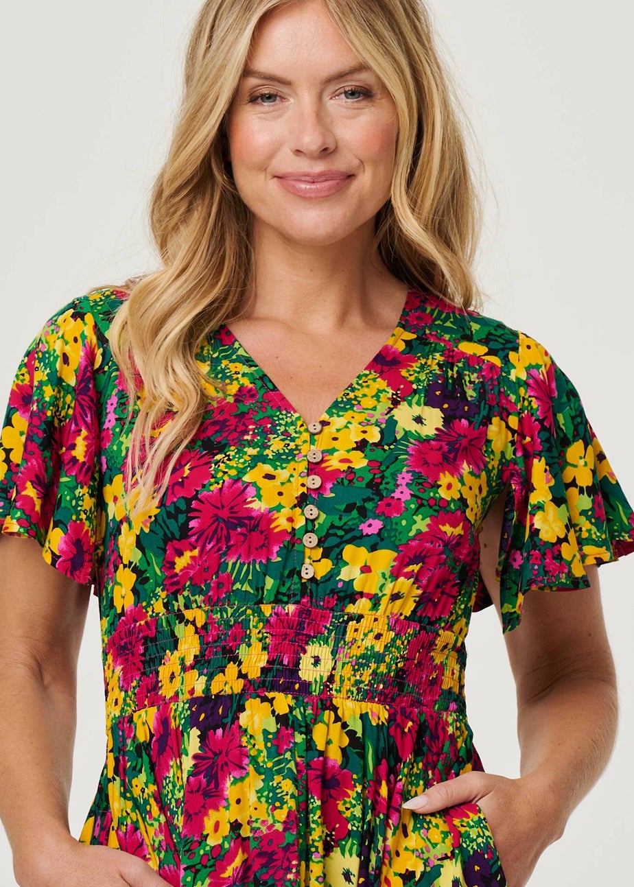 Izabel London Green Floral Shirred Short Sleeve Midi Dress