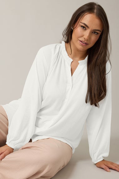 EVANS Curve White Frill Neck Blouse
