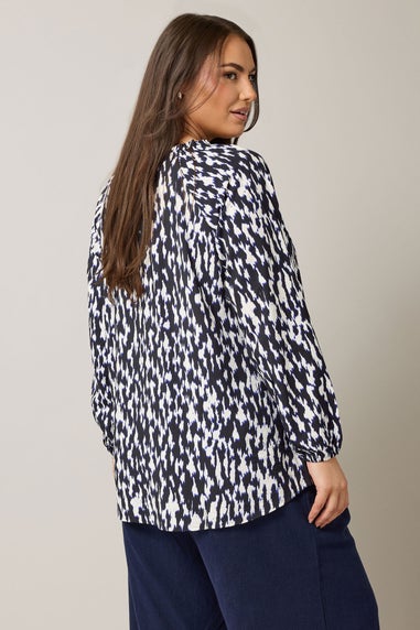 EVANS Curve Black & White Abstract Print Frill Neck Blouse