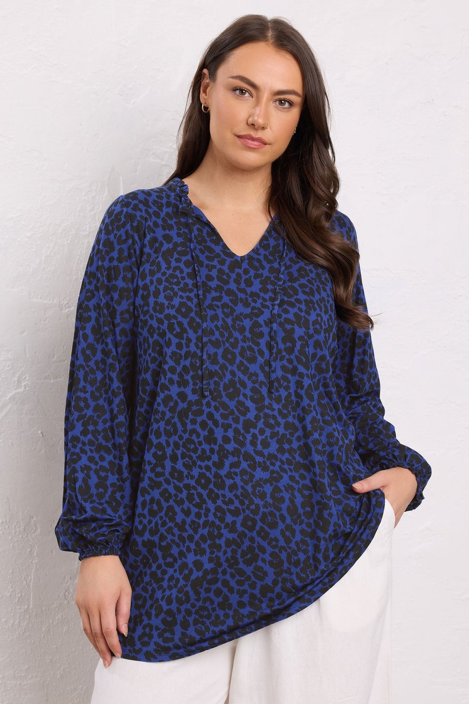 EVANS Curve Blue Animal Print Tie Neck Top