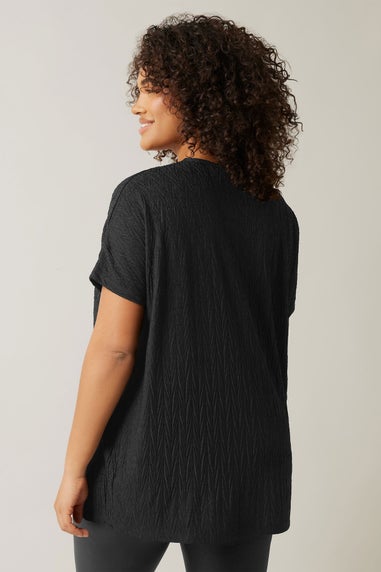 Evans Curve Black Plisse Pleat Front Top