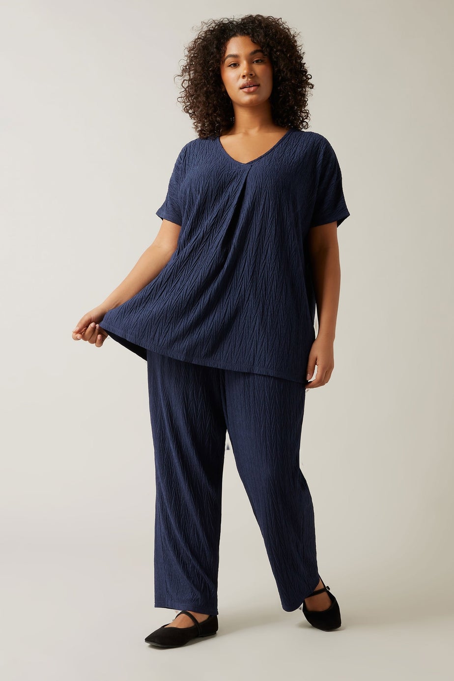 Evans Curve Navy Blue Plisse Pleat Front Top