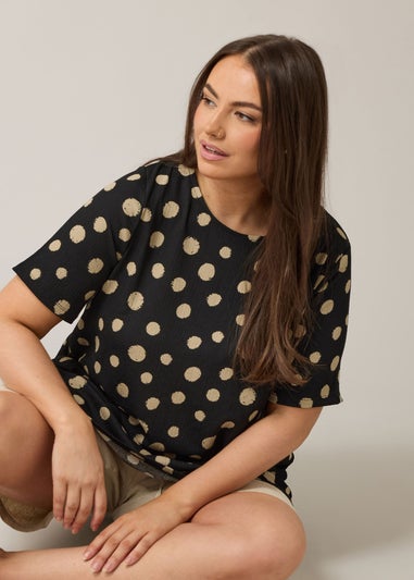 Evans Curve Black Crepe Spot Print Top