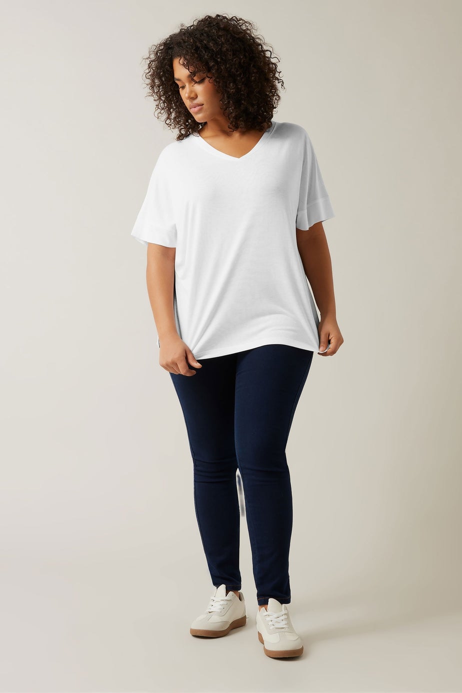 Evans 2 Pack Curve White & Black V-Neck Modal Rich T-Shirts