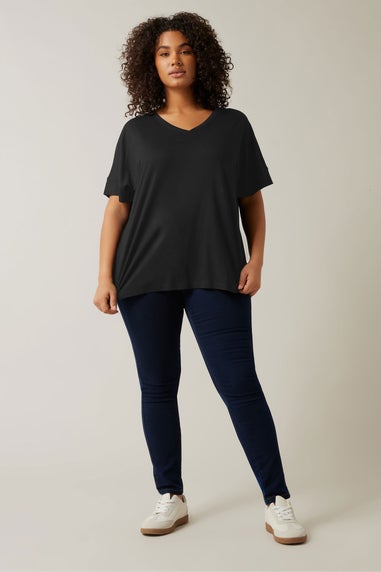 Evans 2 Pack Curve White & Black V-Neck Modal Rich T-Shirts