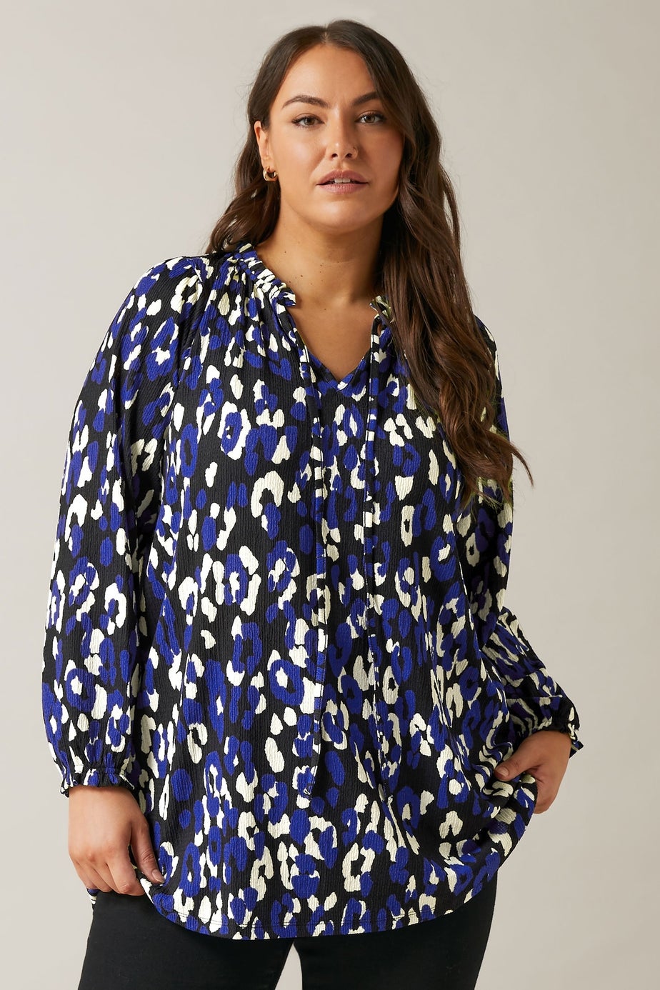 EVANS Curve Blue Animal Print Jersey Crepe Blouse