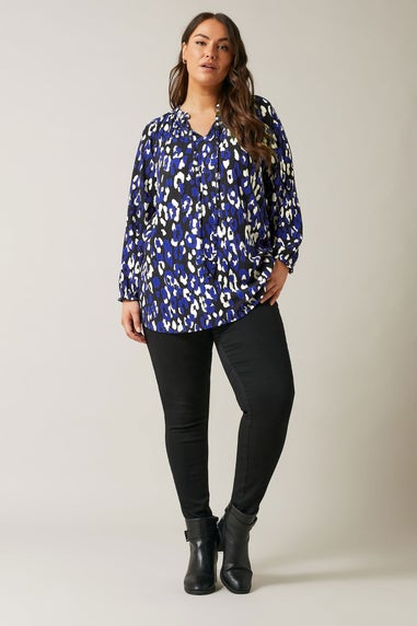 EVANS Curve Blue Animal Print Jersey Crepe Blouse