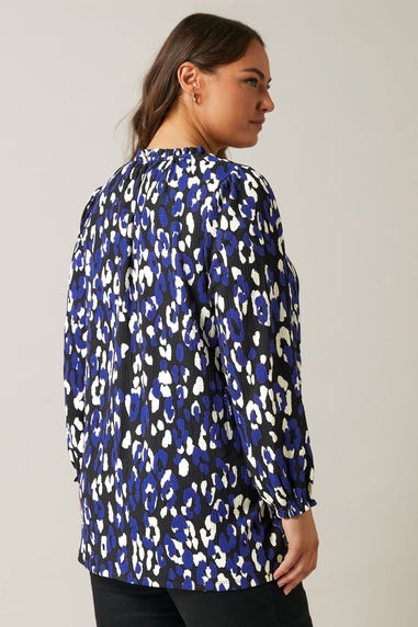 EVANS Curve Blue Animal Print Jersey Crepe Blouse