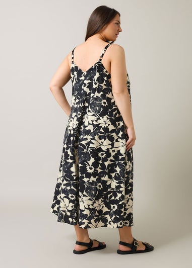 Evans Curve Black Floral Print Pleat Front Linen Dress