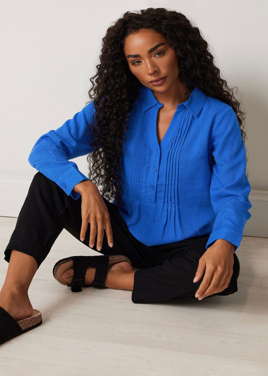 M&Co Petite Blue Pintuck Detail Linen Shirt