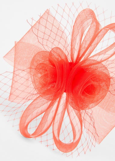 Quiz Red Flower Clip Fascinator