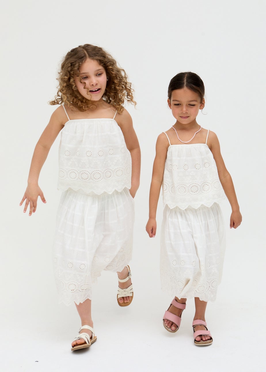 Raffya Kids White Rufa Spaghetti Strap Windowpane Check Cami (3-9 Years)