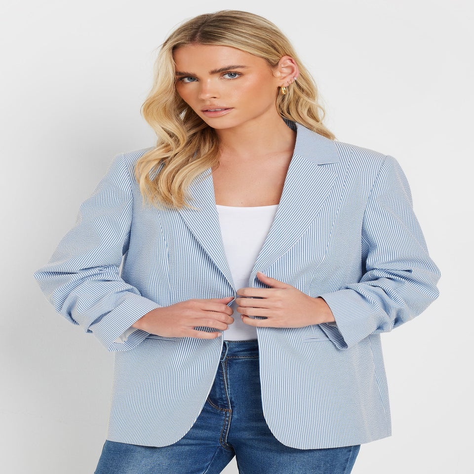 M&Co Petite Blue Stripe Seersucker Blazer