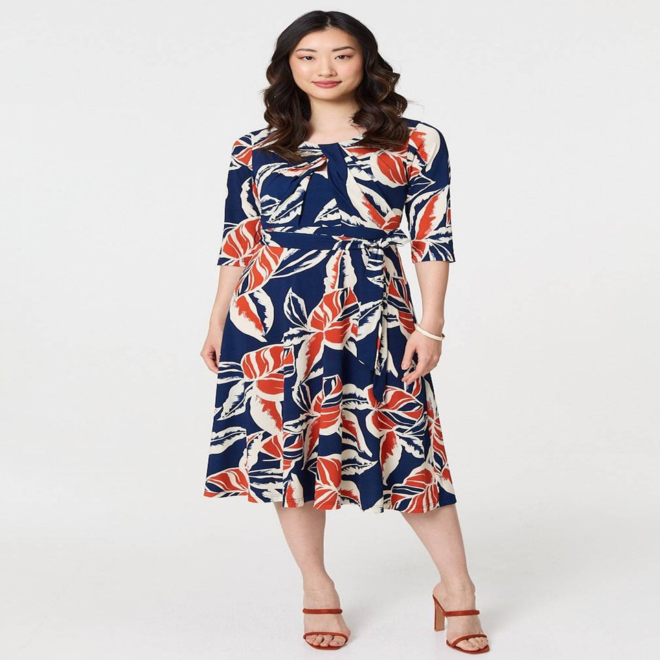Izabel London Navy Floral Ruched 3/4 Sleeve Midi Dress