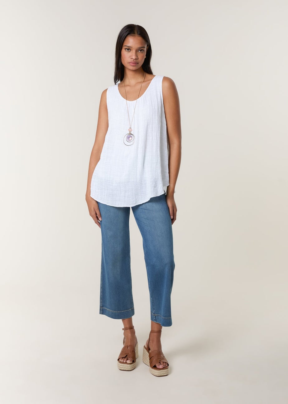 Blue Vanilla White Necklace Sleeveless Top