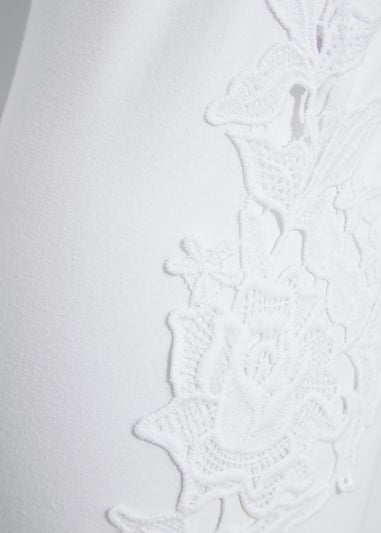 Yours Curve White Lace Stretch Cropped Leggings