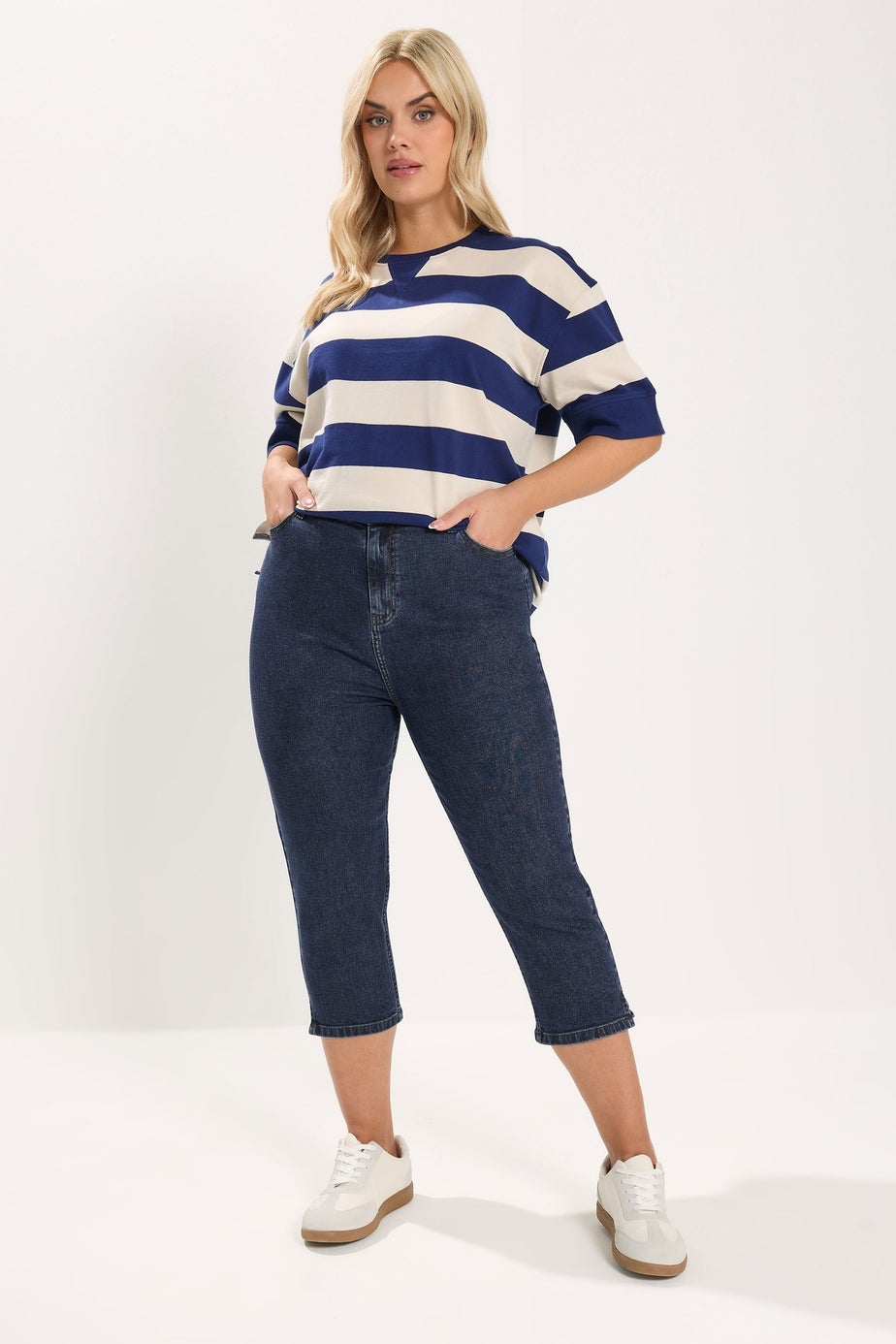 Yours Curve Indigo Blue Cropped AVA Jeans