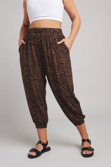 Yours Curve Brown Abstract Print Cropped Harem Joggers