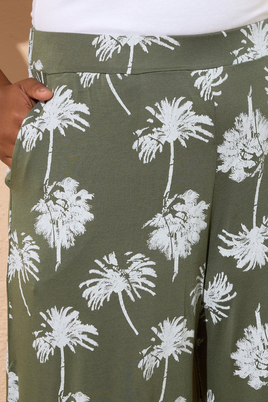 Yours Curve Khaki Green Palm Tree Midaxi Culottes