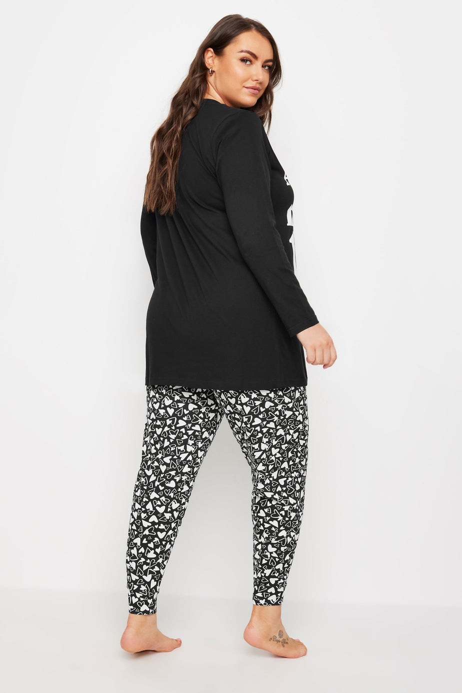 Yours 4 Pack Curve Black All You Need Is Love Pyjama Set