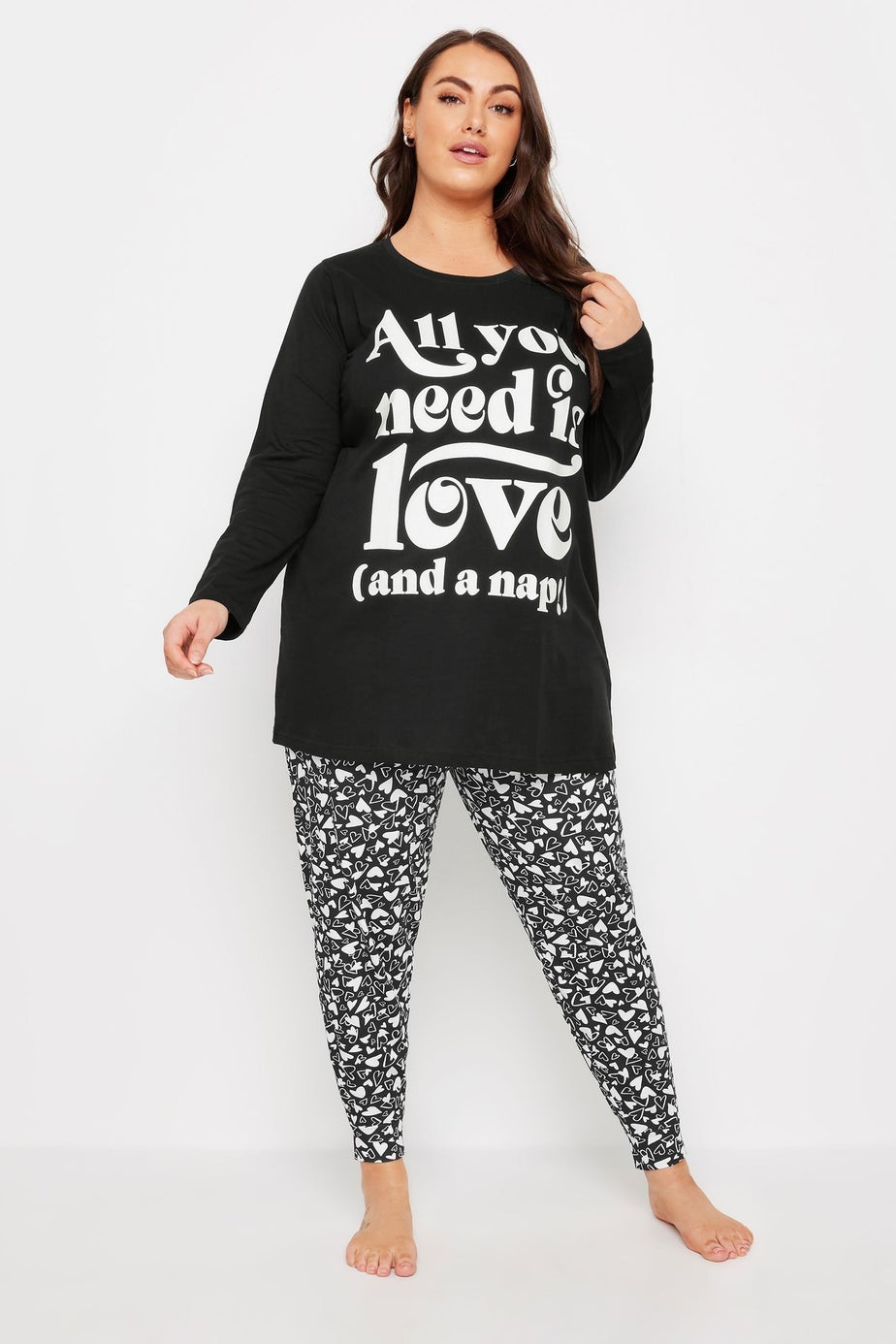 Yours 4 Pack Curve Black All You Need Is Love Pyjama Set