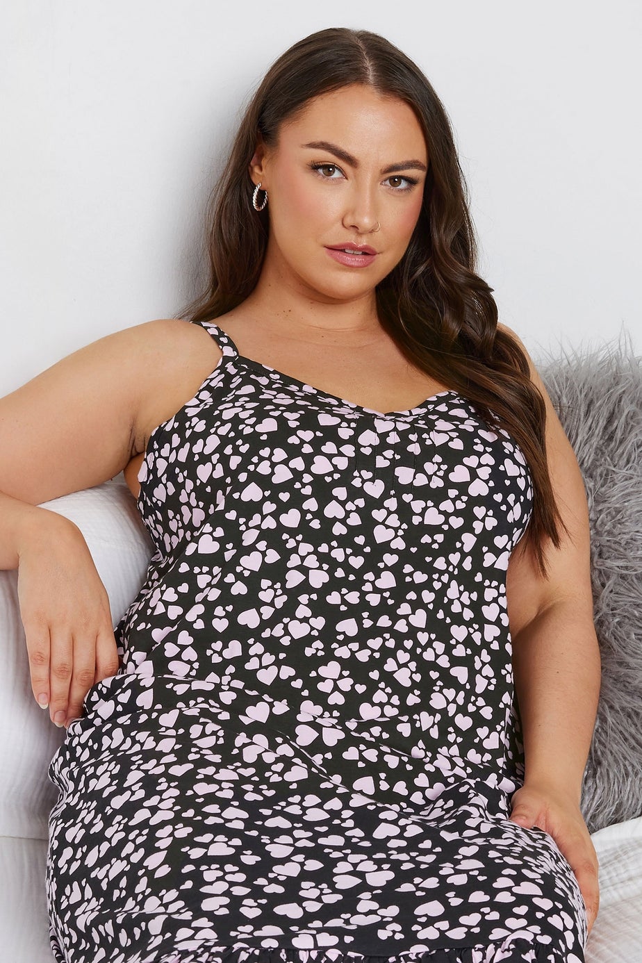 YOURS Curve Black Heart Print Chemise