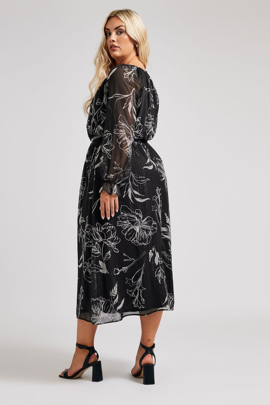 Yours London Curve Black & White Floral Print Metallic Midaxi Dress With Belt