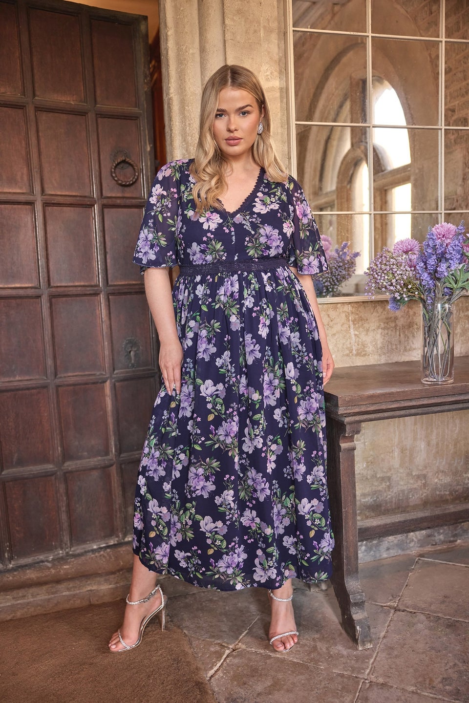 Yours London Curve Navy Blue Floral Crochet Lace V-Neck Midaxi Dress