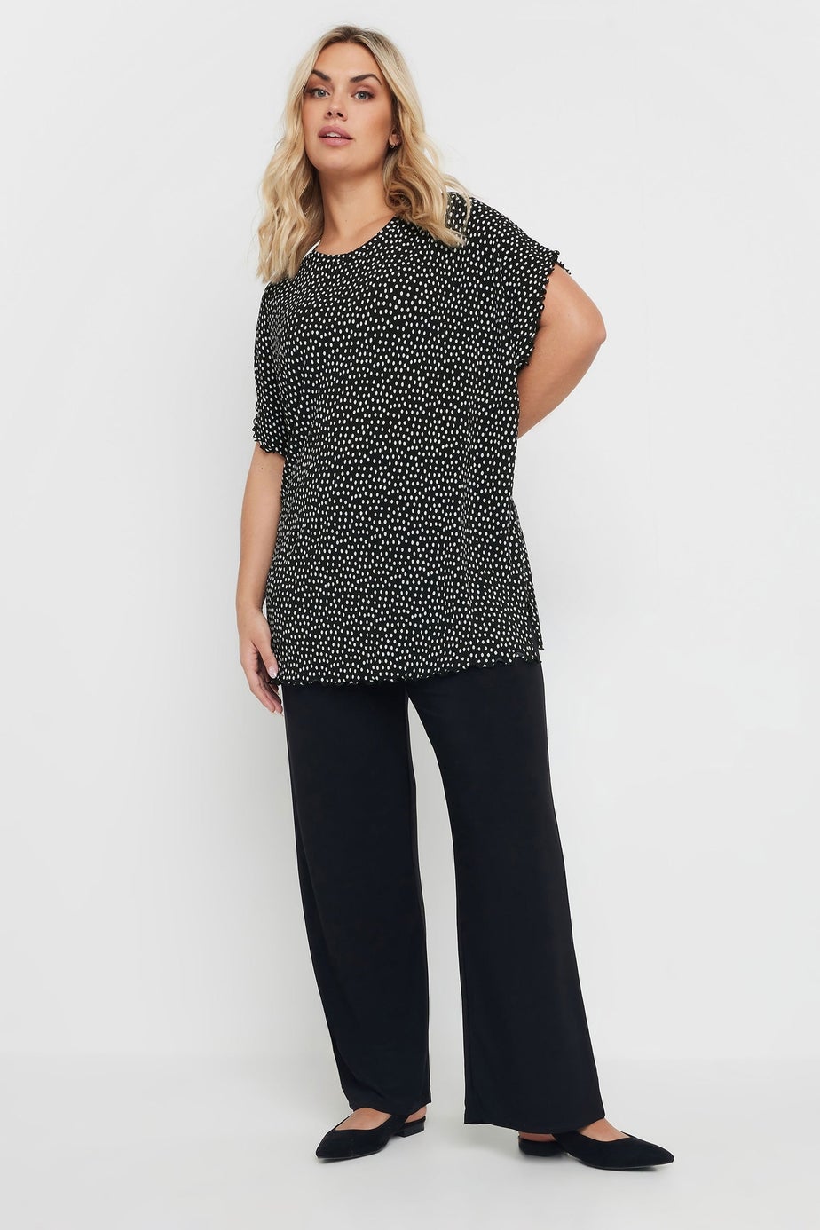 Yours Curve Black & White Polka Dot Print Plisse T-Shirt