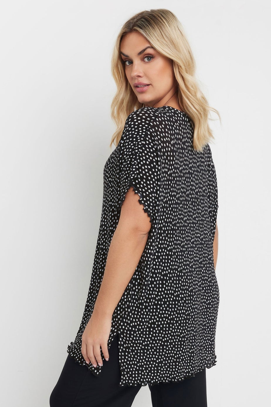 Yours Curve Black & White Polka Dot Print Plisse T-Shirt