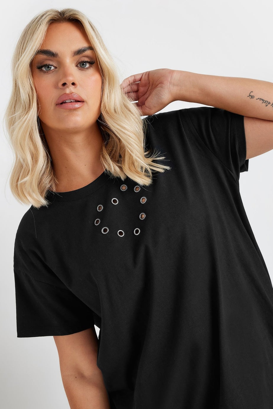 Yours Curve Black Eyelet Heart T-Shirt