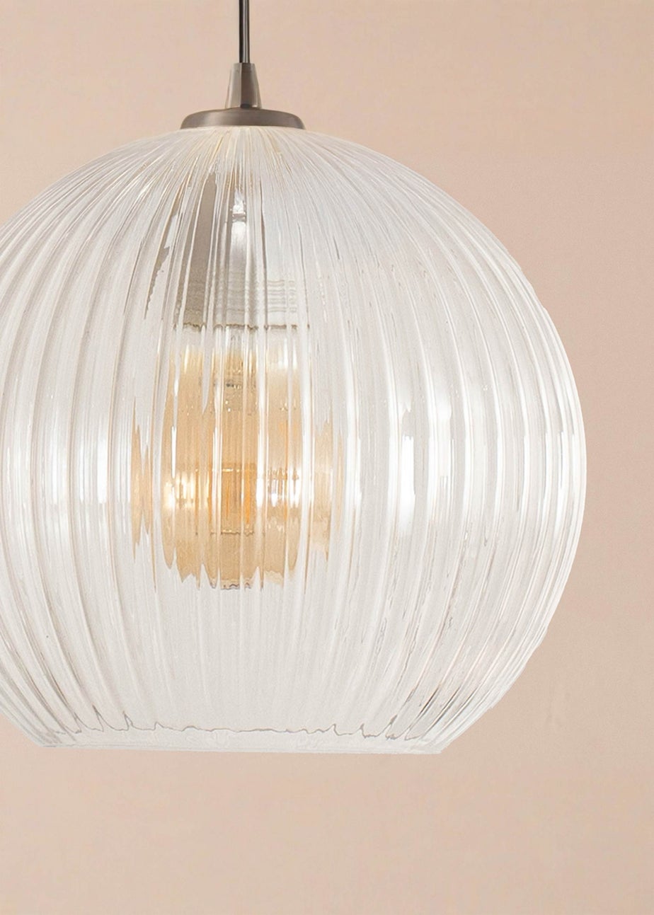 ValueLights Maddison Clear Ribbed Glass Globe Easy Fit Lampshade
