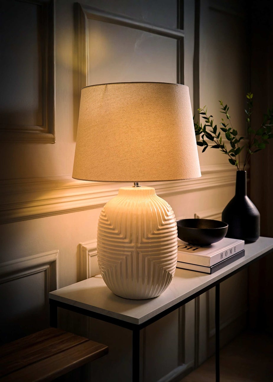 ValueLights Harrison White Ribbed Large Table Lamp