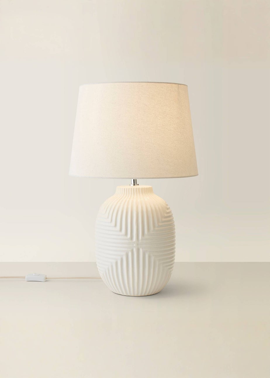 ValueLights Harrison White Ribbed Large Table Lamp