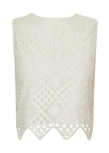 Quiz Cream Crochet Tank Top