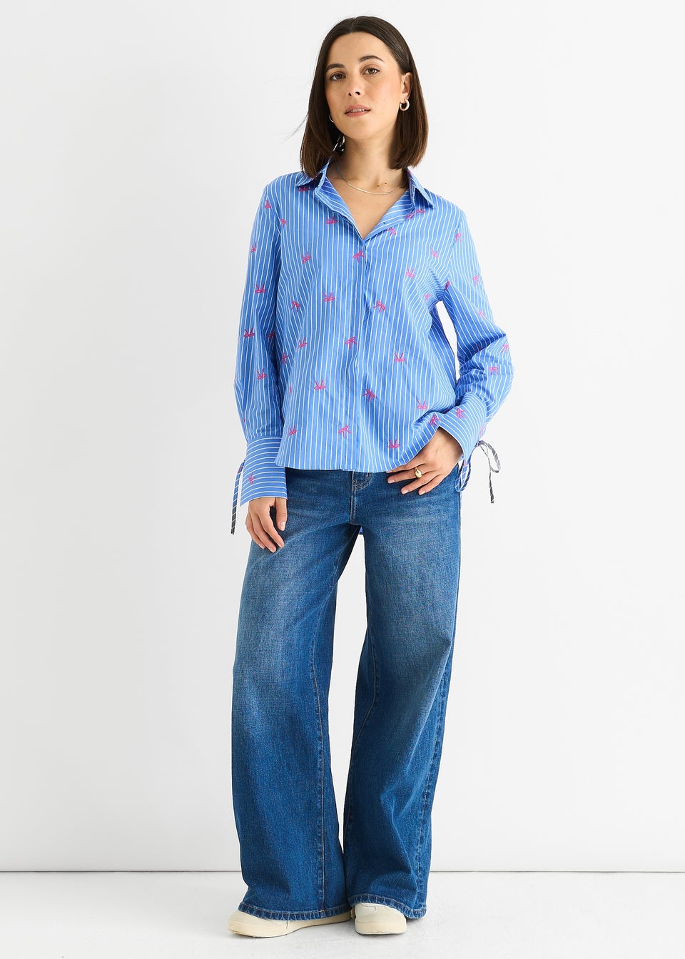 Gini London Blue Bow Embroidered Extreme Cuff Stripe Shirt