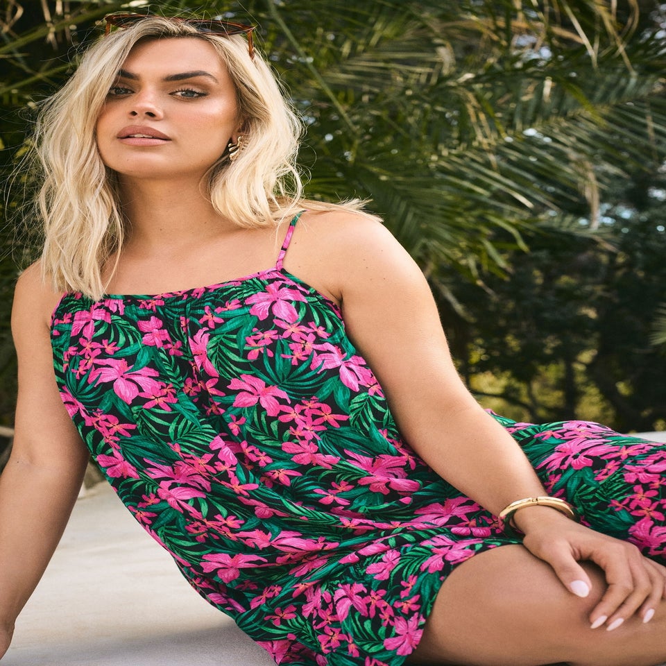 Yours Curve Black & Pink Floral Print Crinkle Mini Dress