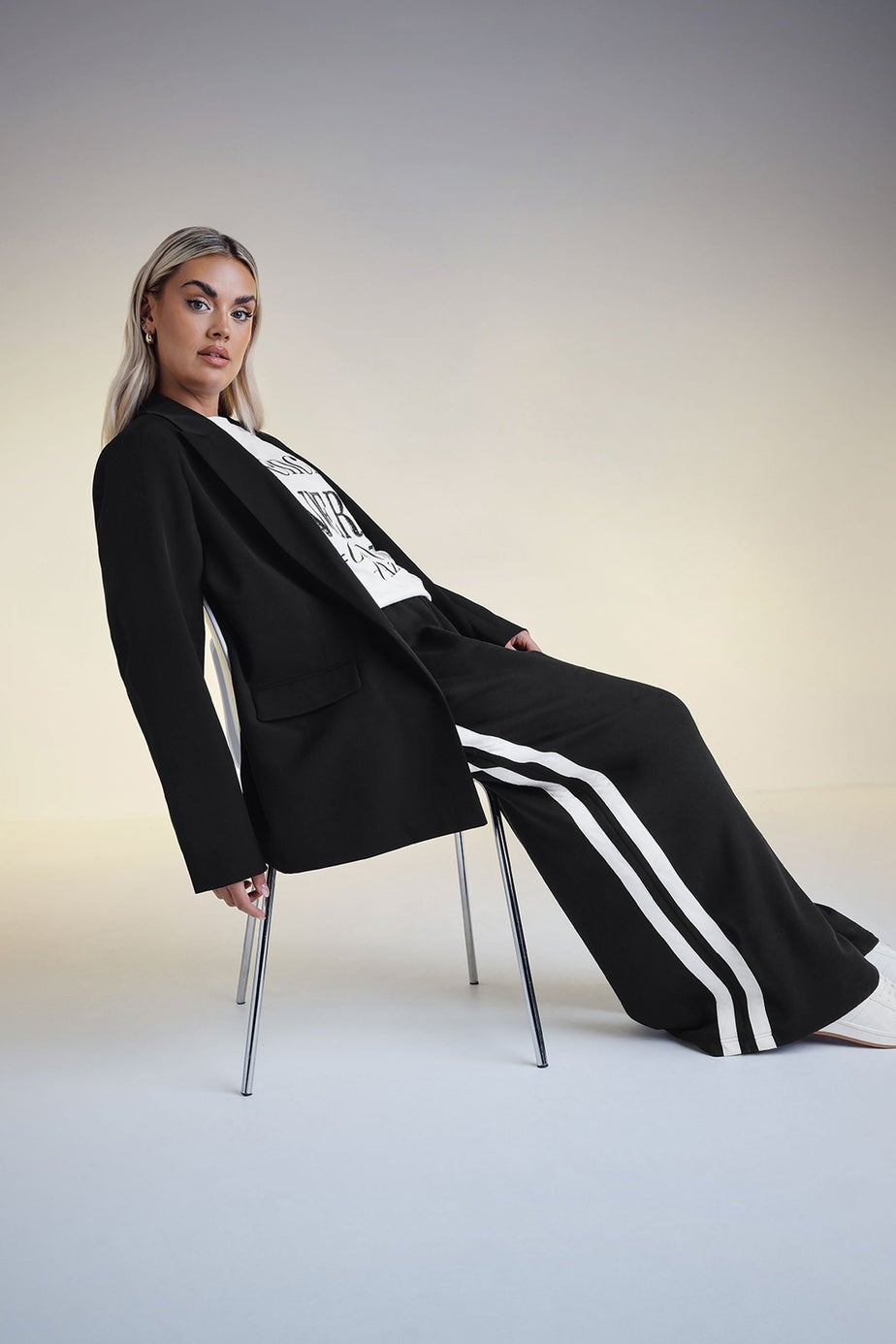 Yours Curve Black Tailored Blazer