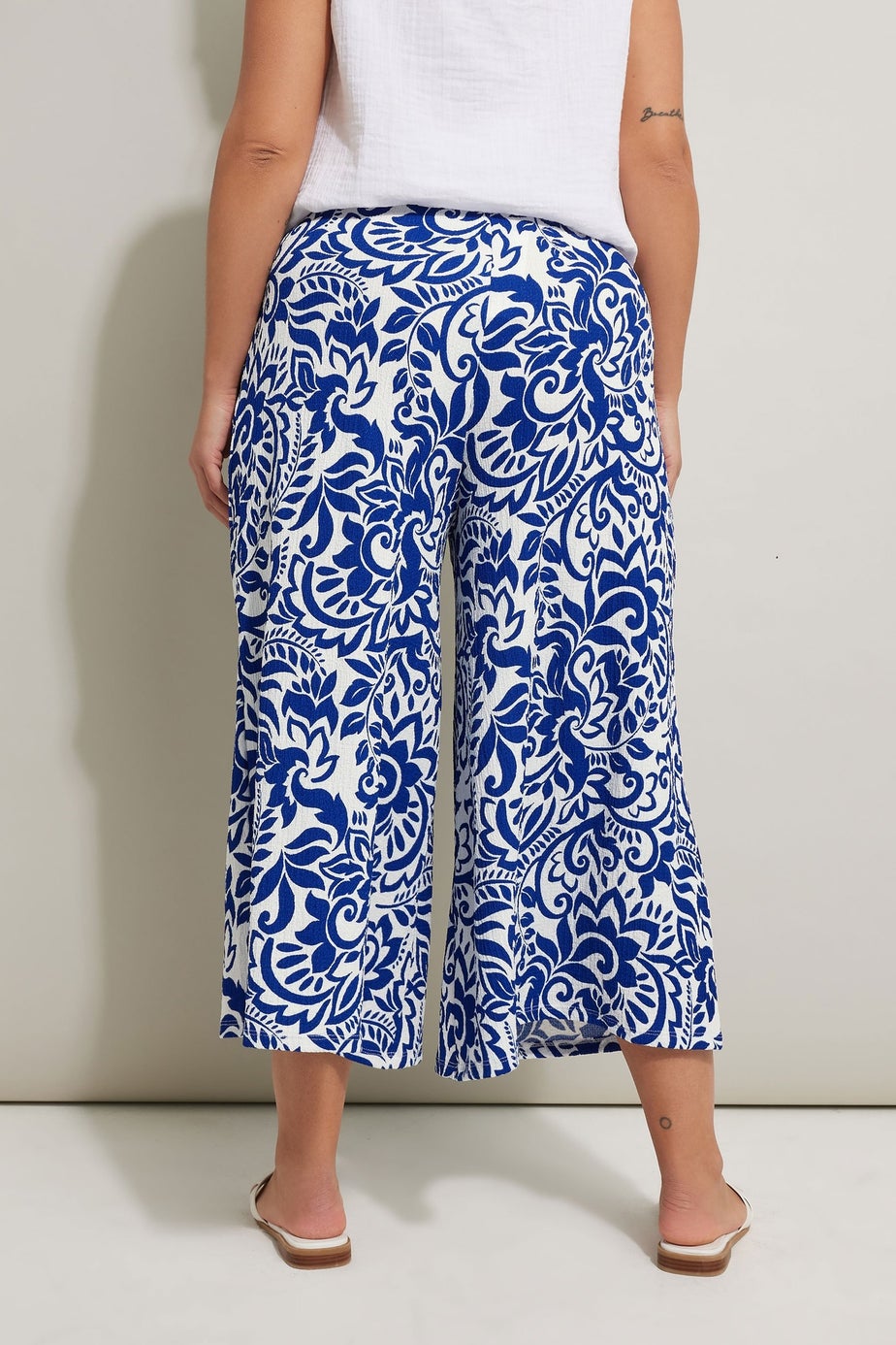 Yours Curve Blue Abstract Floral Textured Midaxi Culottes