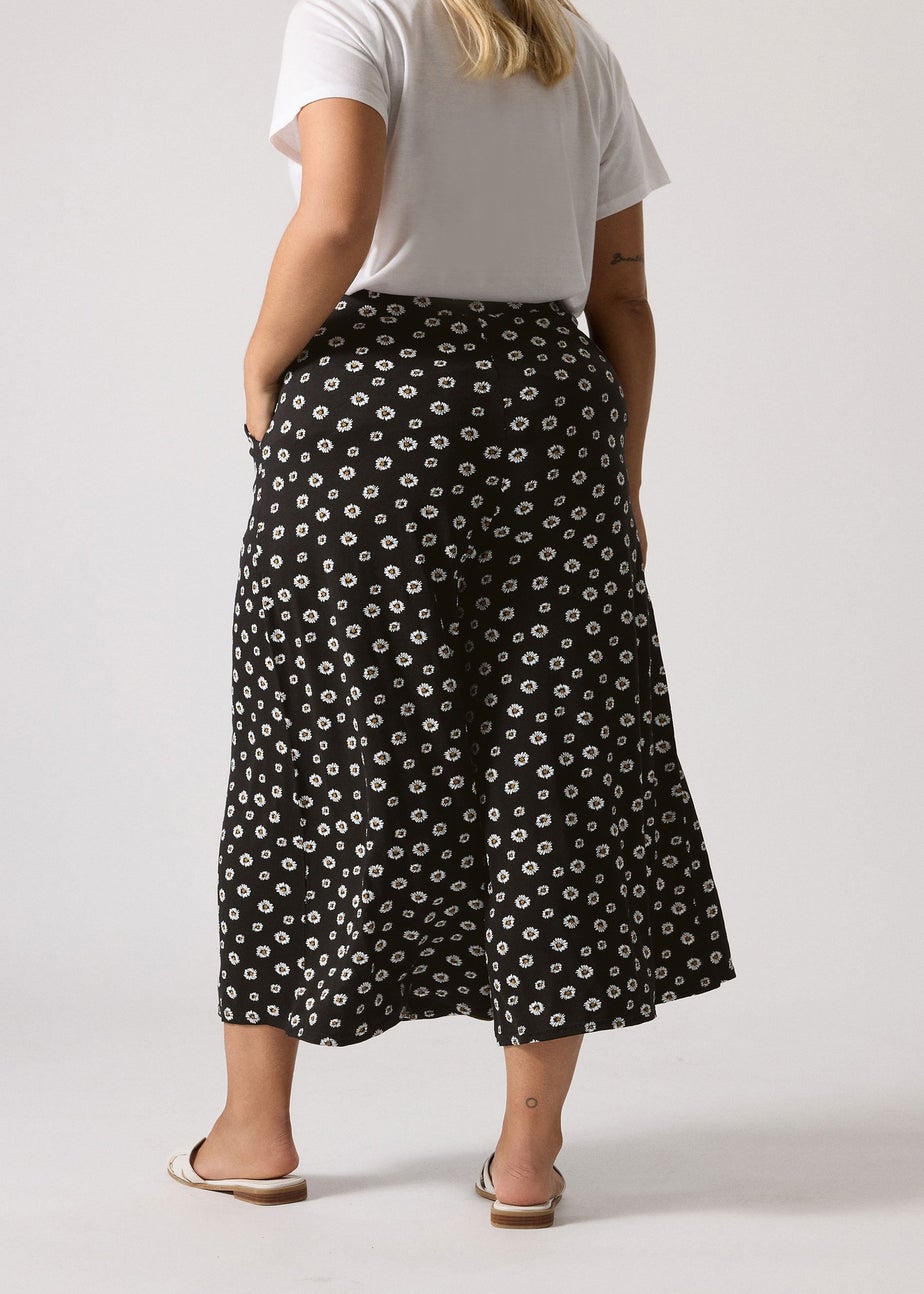 Yours Curve Black Daisy Print Cropped Trousers