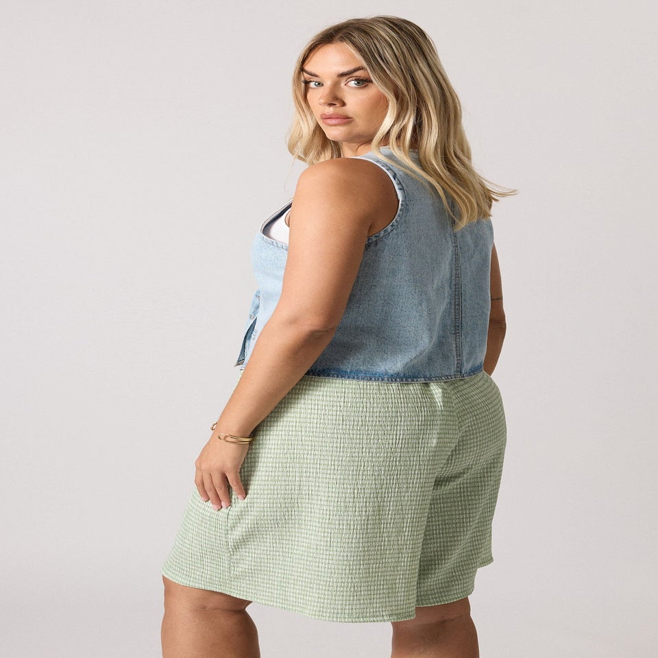 Yours Curve Sage Green Gingham Textured Shorts