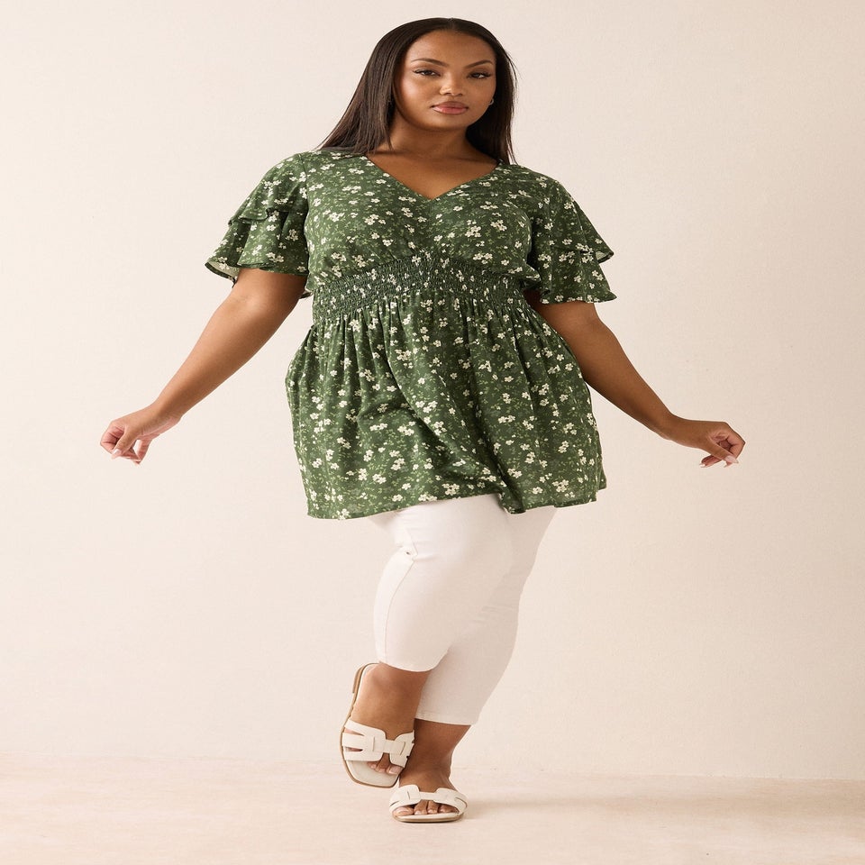 YOURS Curve Green Floral Print Flutter Sleeve Top
